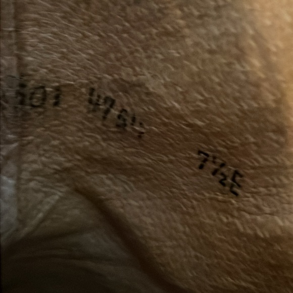 Adam’s Boots leather booties - Picture 9 of 11